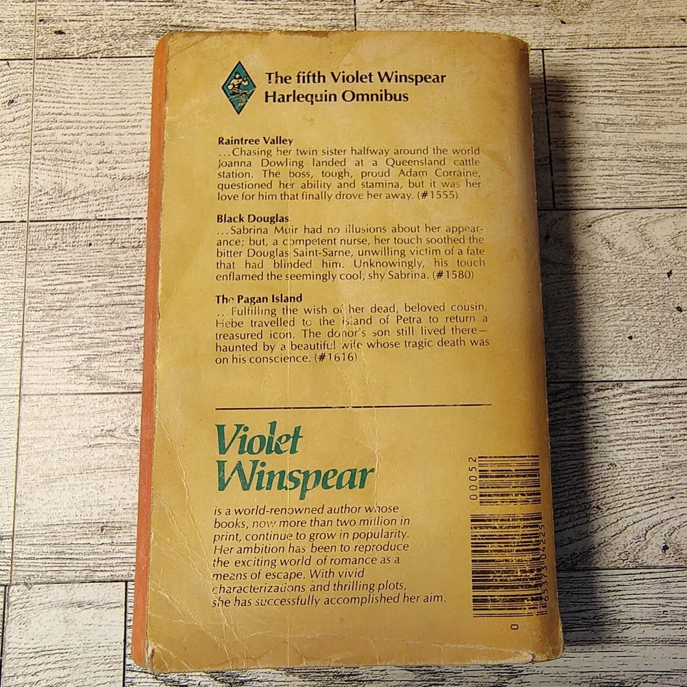 Violet Winspear Harlequin Omnibus 52 3 Novels Raintree Valley Pagan Romance FAIR